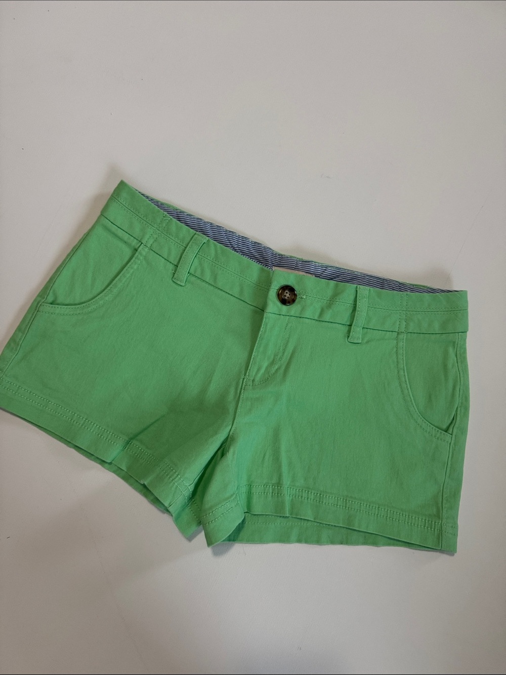 Red Camel Bright Green Twill Cotton Shorts